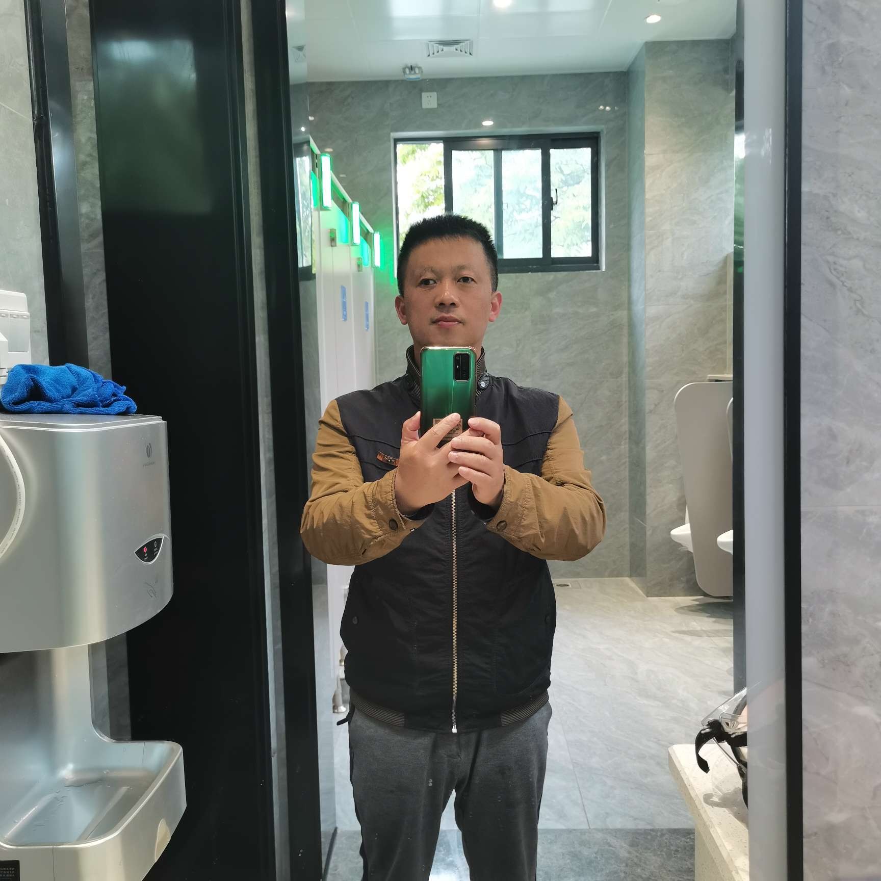 一个人多么洋葱的照片