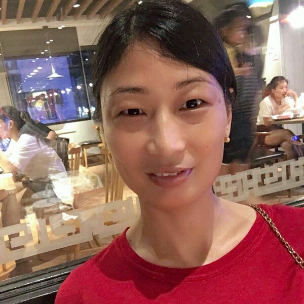 轻松晨阳的照片