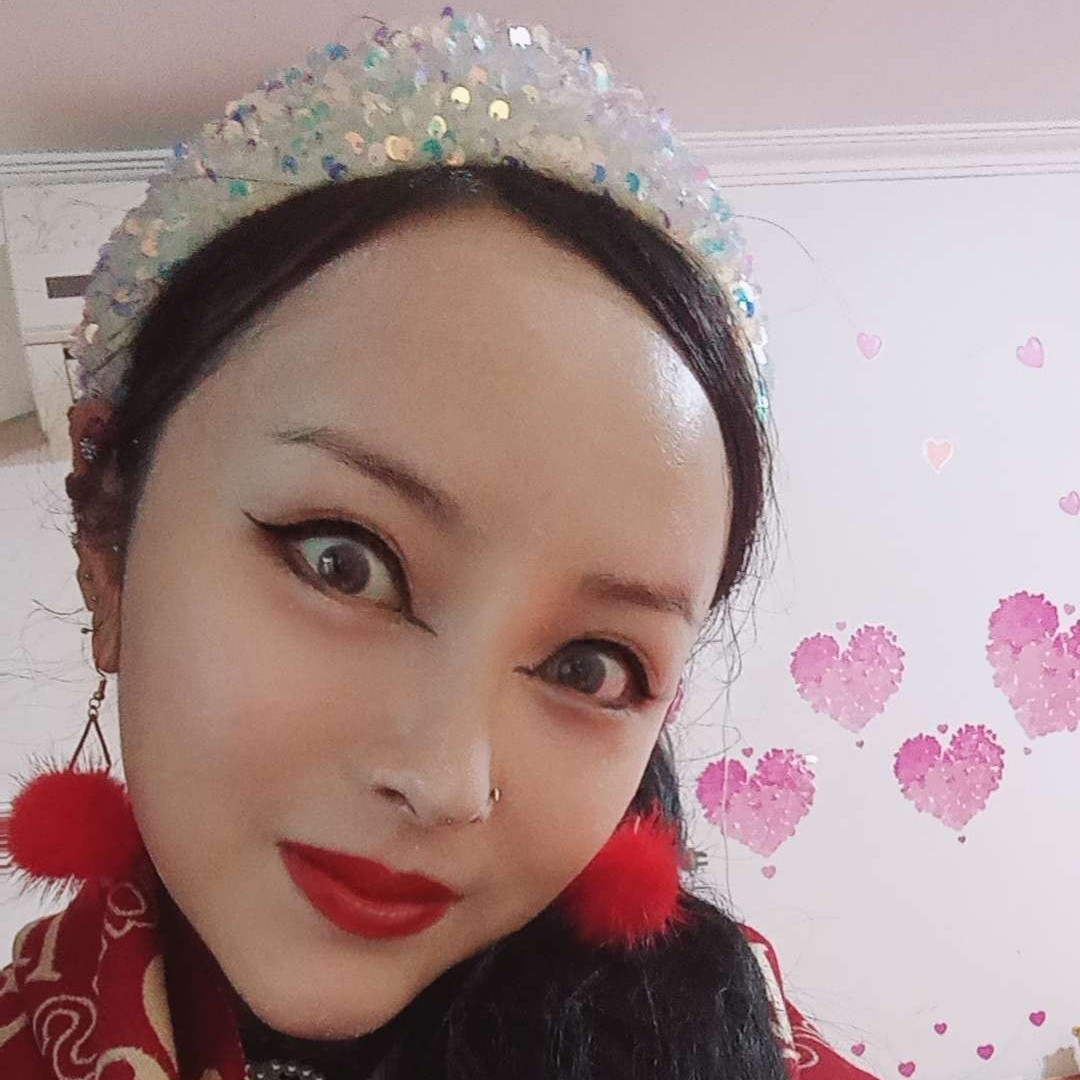 昕薇奈美惠的照片