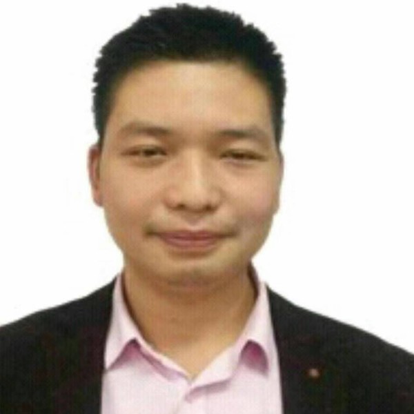 明亮哥哥的照片