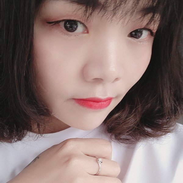 满身的刺的照片