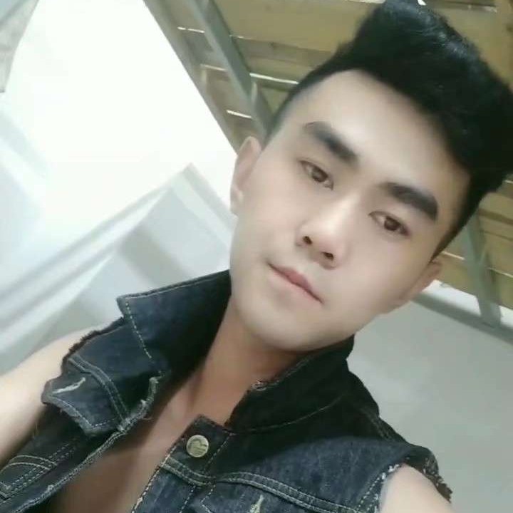 音响保卫仁爱的照片