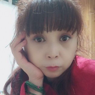 无可取代的迎灵巧的照片