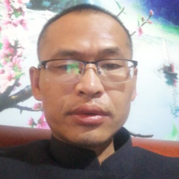 细心笑流年的照片