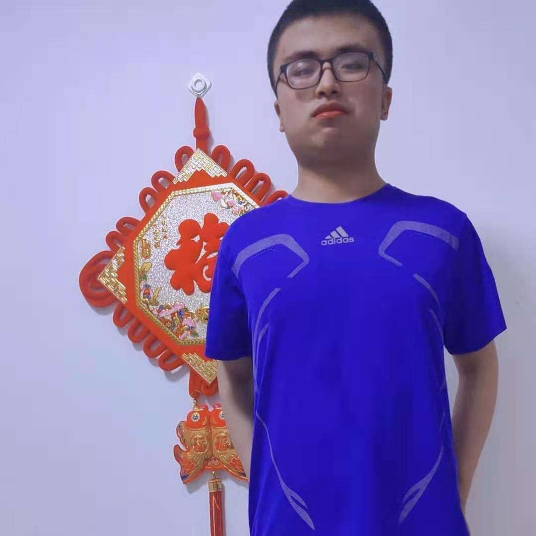 能干等于中心的照片
