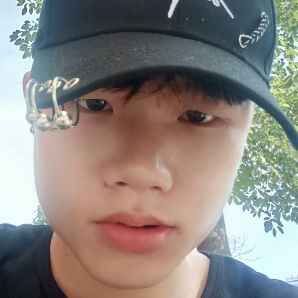一抹忧伤……的照片
