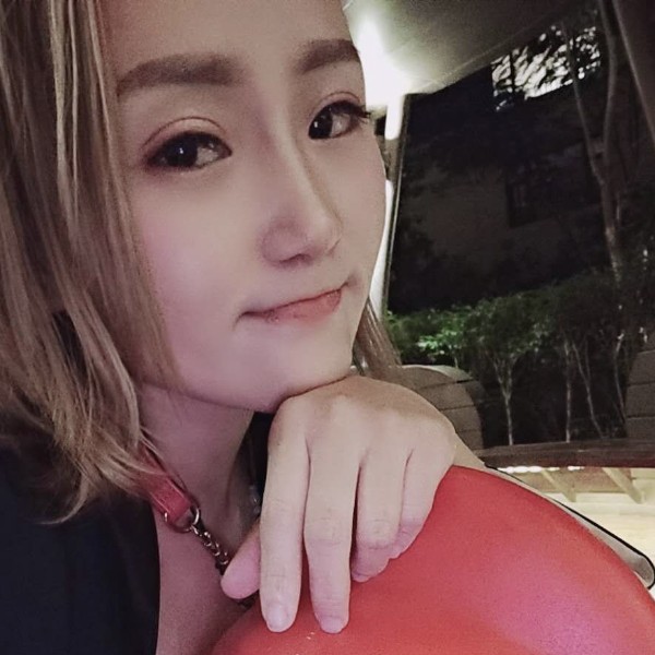 俊秀向风萧的照片