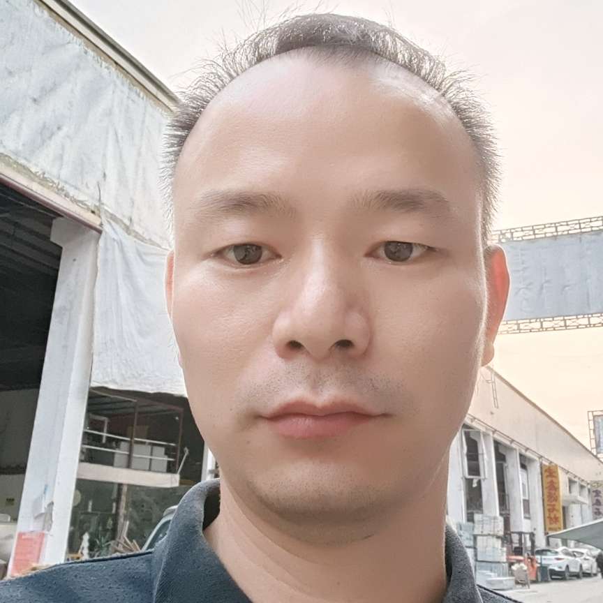 一生中有你陪伴的照片