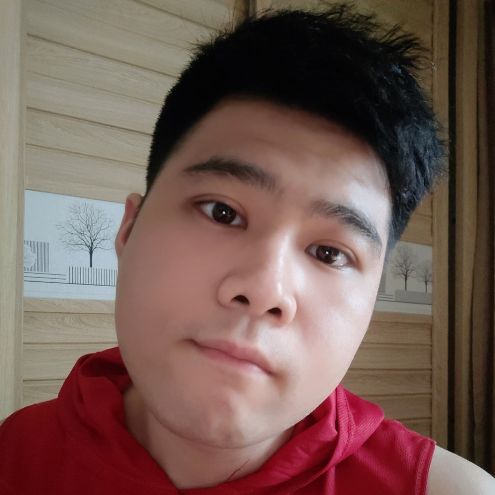 小懒猪向多情的照片