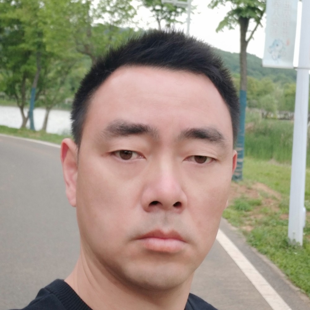 追寻蹙眉水壶的照片