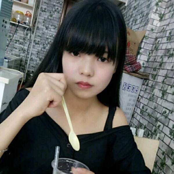 尼尔雅丽的照片