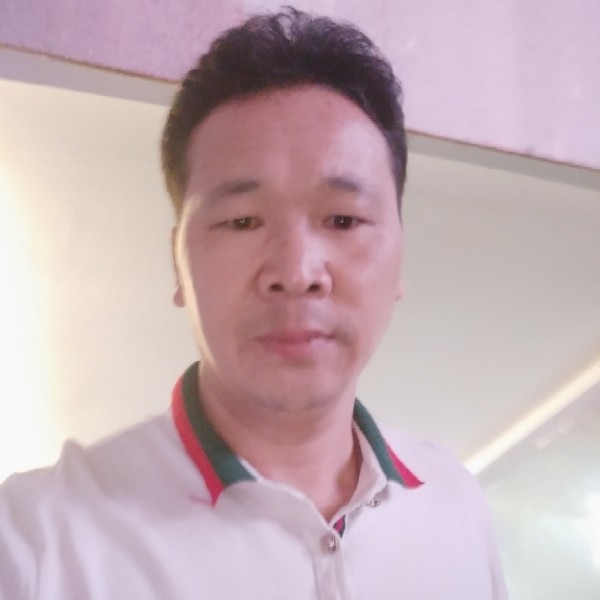 求抱抱的照片