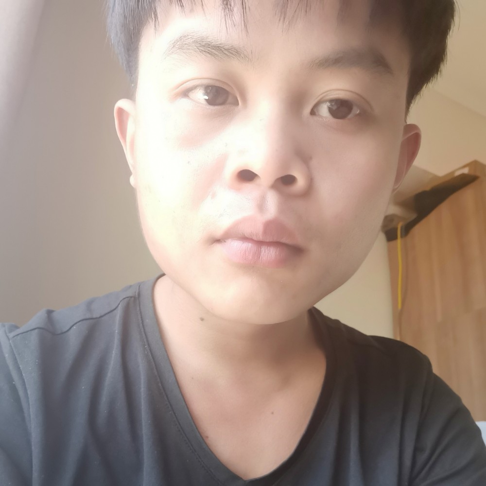 调皮佬的照片