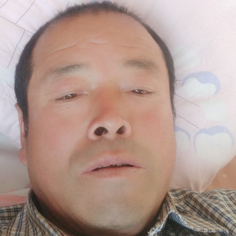 大叔吃醋无奈的照片