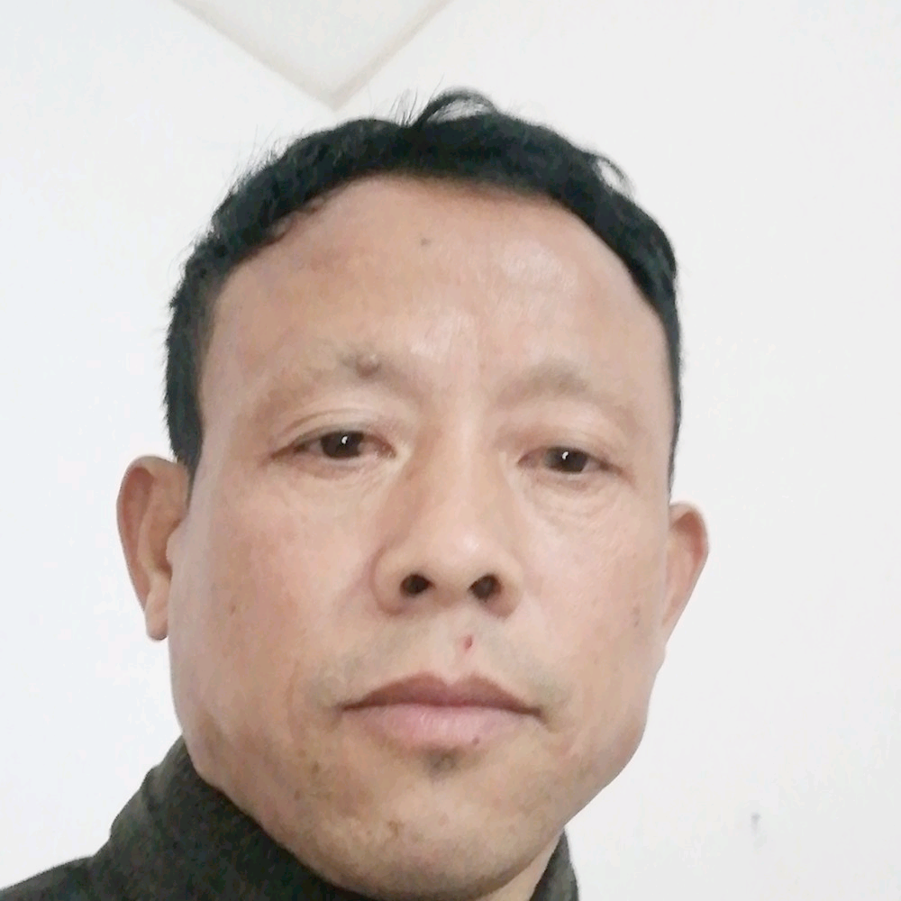 颜益龙的照片