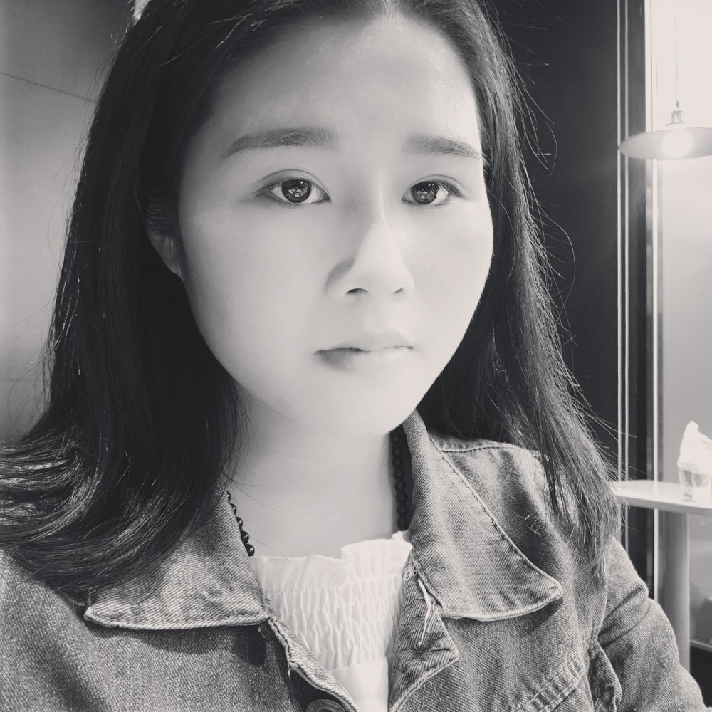 妮疤的照片