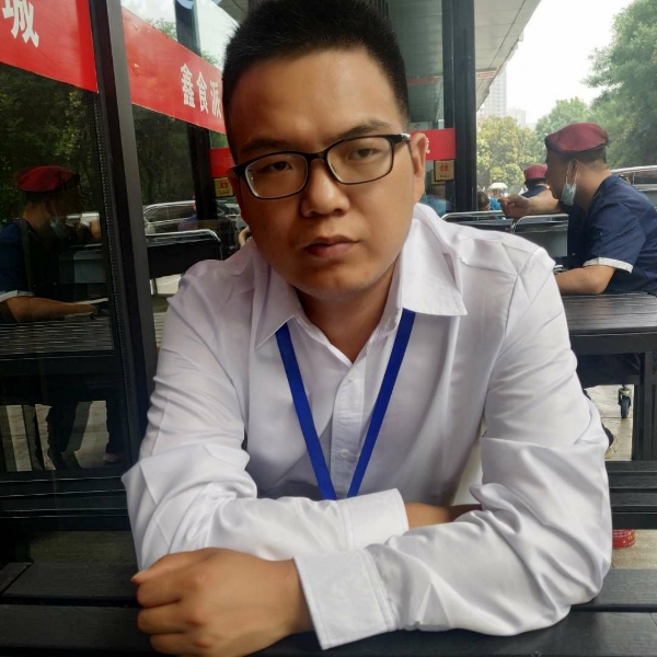 学姐等于可爱的照片