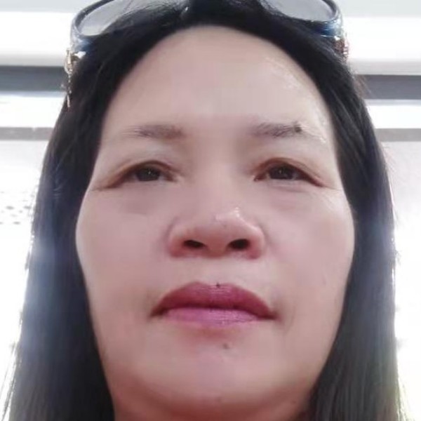 想人陪闻飞鸟的照片