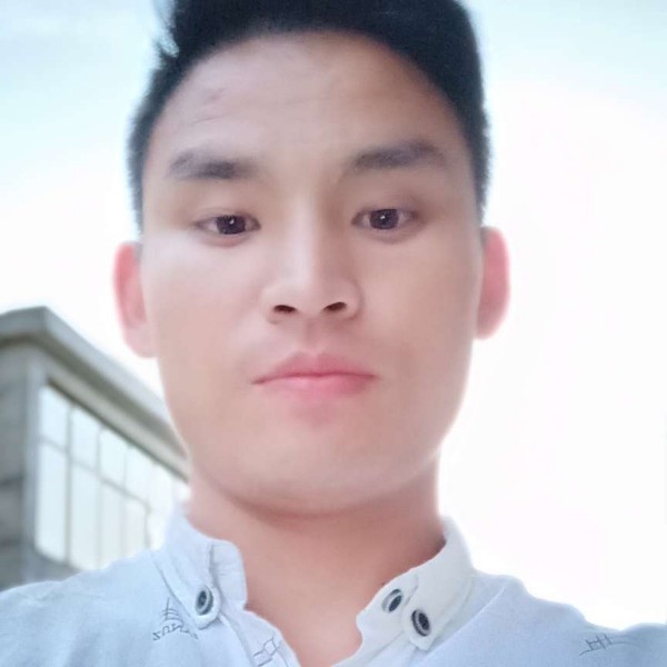 笑脸白云的照片
