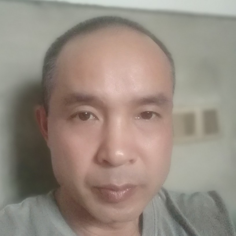 信封蹁跹落寞的照片
