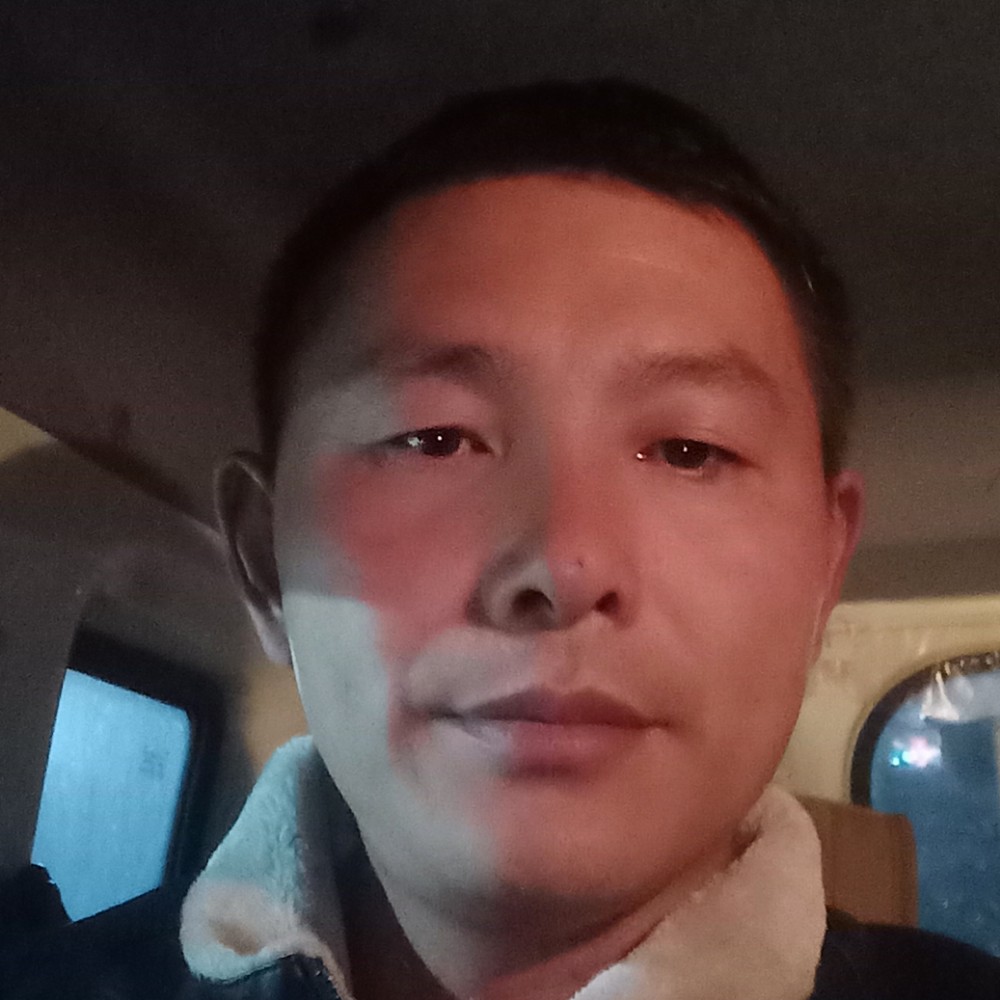 想找一个一起开心的照片