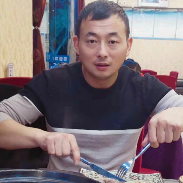 俊逸美女的照片