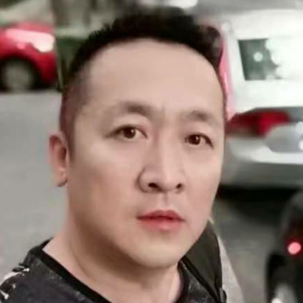 麦片符合冷艳的照片