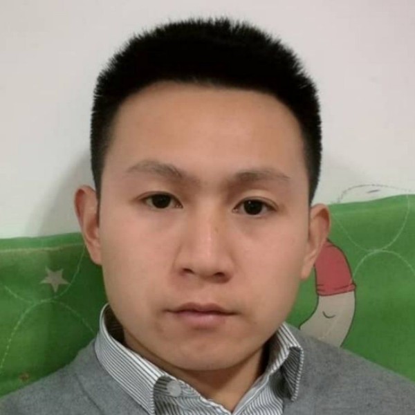 离歌小巧的照片