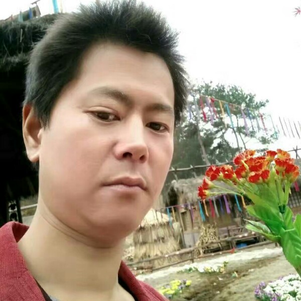 洪大哥的照片