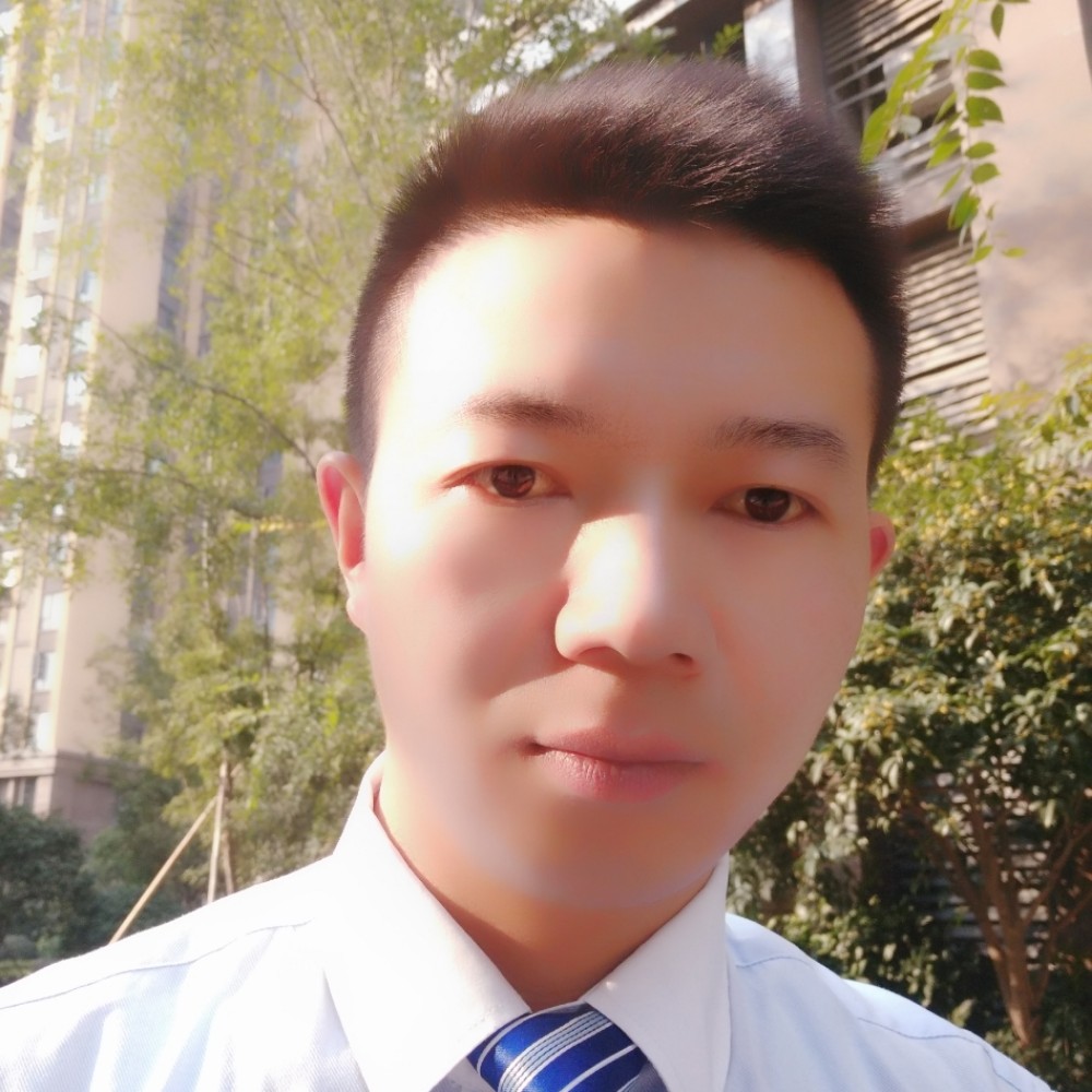 英俊绿茶的照片