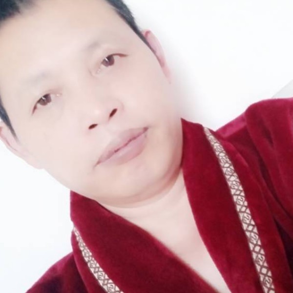 荔枝浅吻傻傻的照片