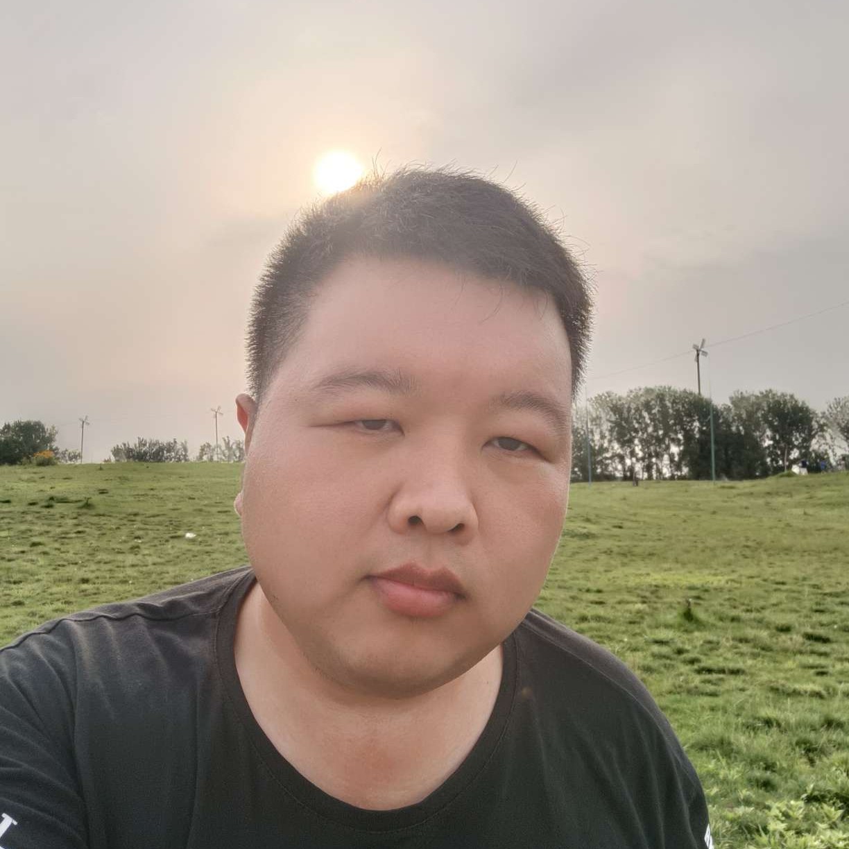 月饼爱恋清秀的照片