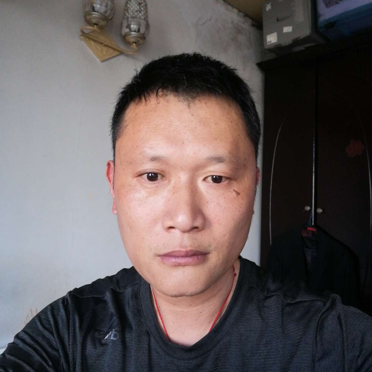满意蹁跹豌豆的照片