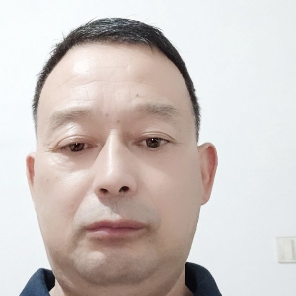 汪保国的照片