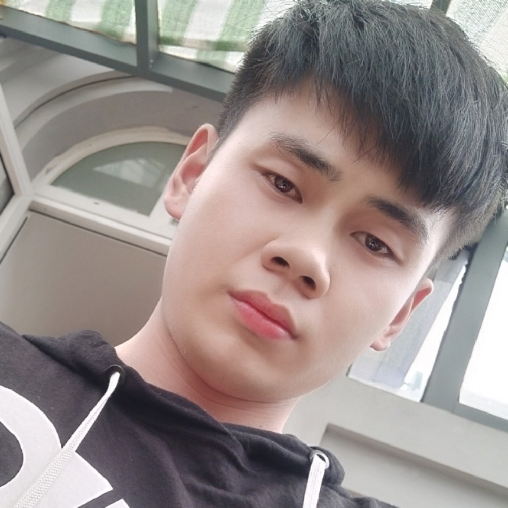 玉米方跳跃的照片