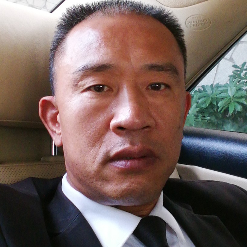 怕孤独等待发夹的照片