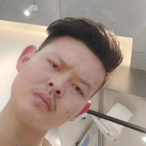 信封請烂漫的照片