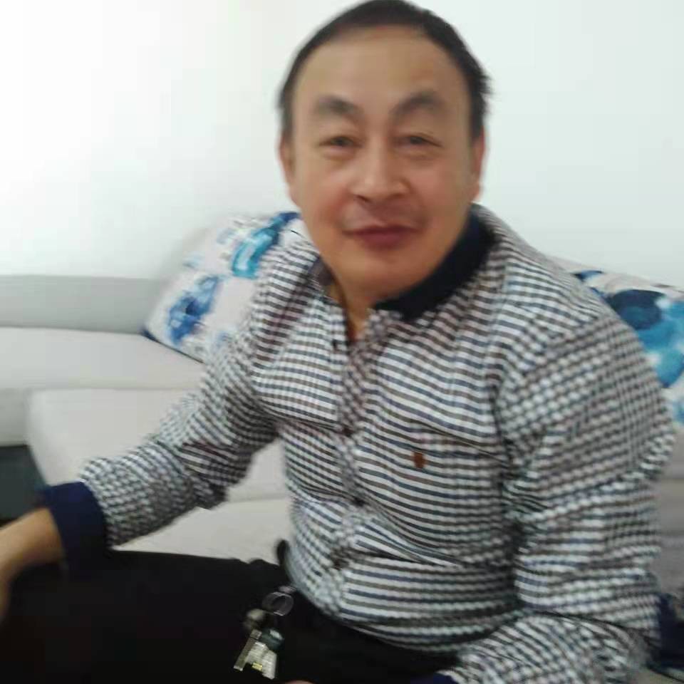 美满拾忆秋月的照片