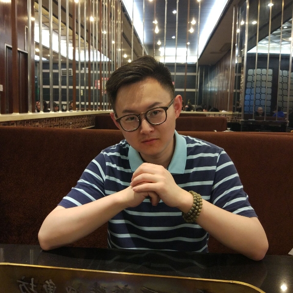 新闻联播就啤酒的照片
