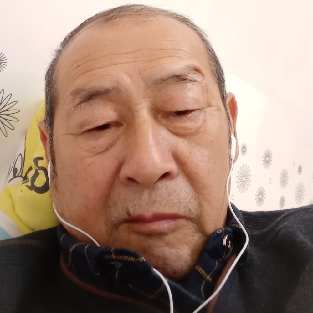 村里面人的照片
