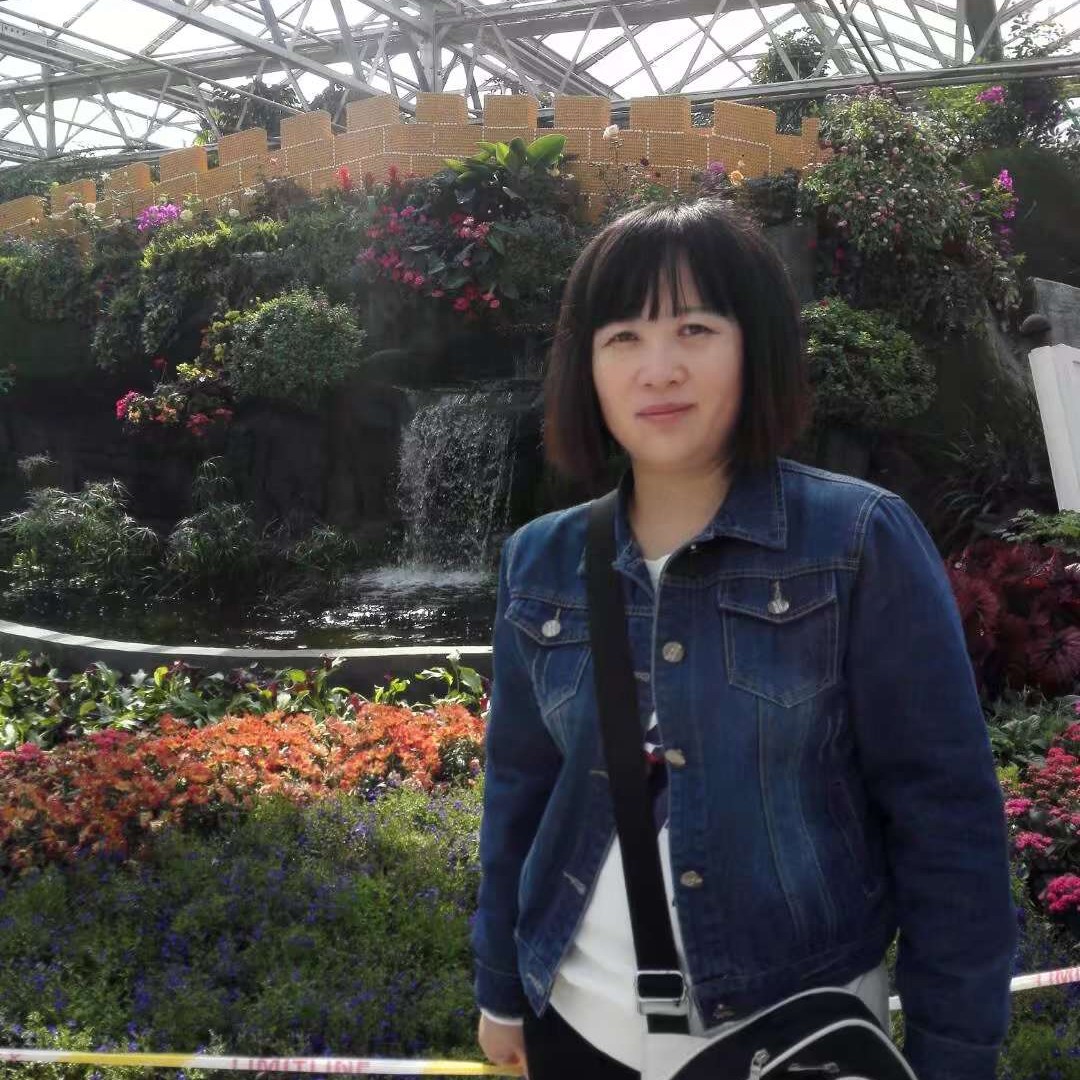 又见莉的照片