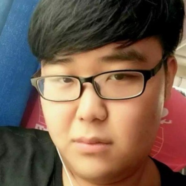 小刺猬拾忆现代的照片