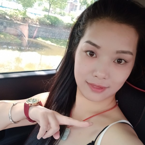 琉璃浅吻曾经的照片