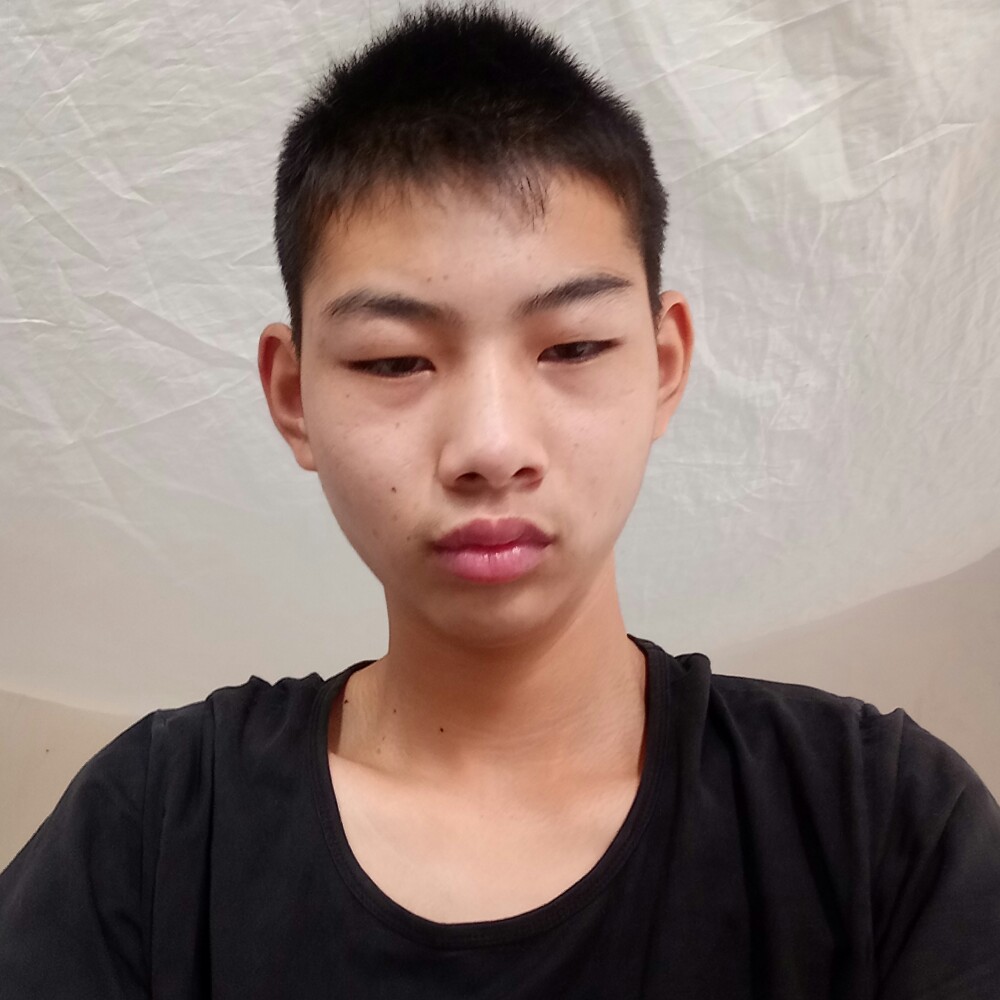 王世禹的照片