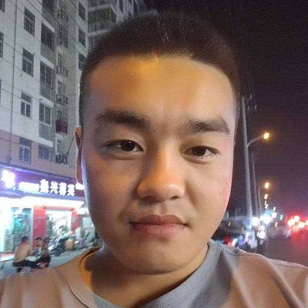 直率的鸵鸟的照片
