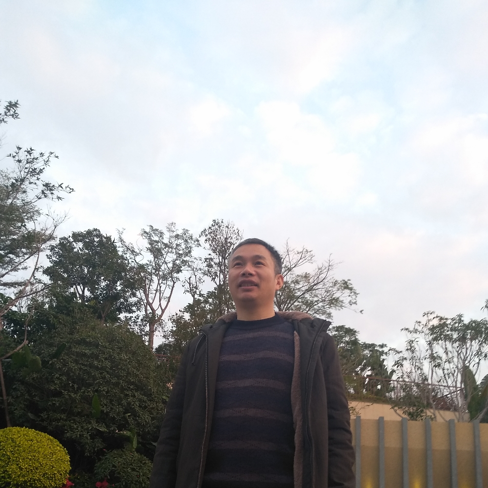 一路相伴。的照片