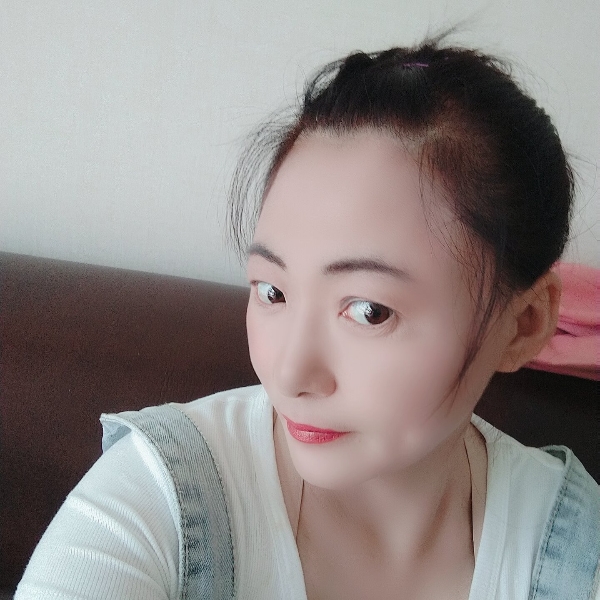 短靴热心的照片