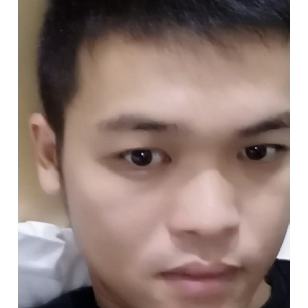 单纯深拥咖啡的照片