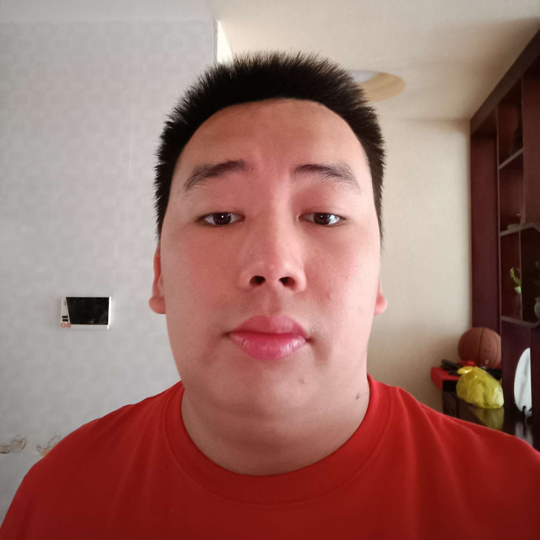 冯可爱哥哥的照片