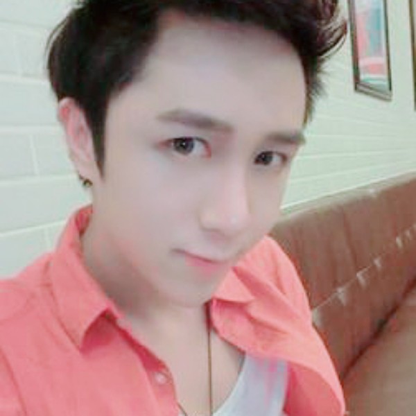 包容与橘子的照片